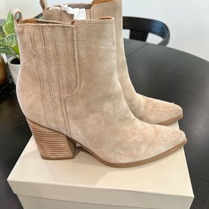 Marc Fisher Oshay Booties